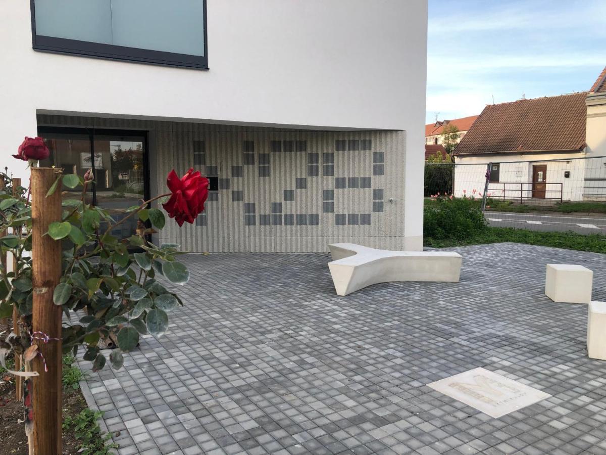 Apartman X28 Mikulov Exterior photo