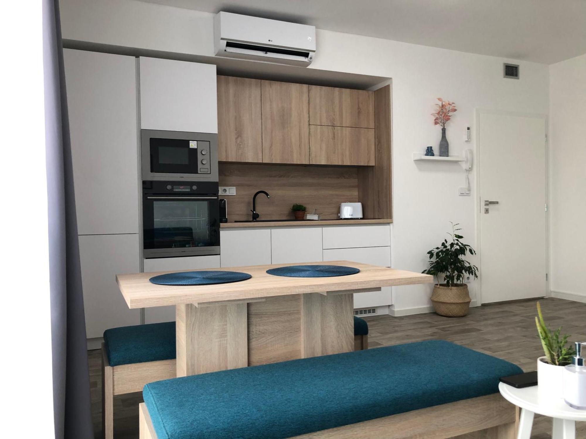 Apartman X28 Mikulov Exterior photo
